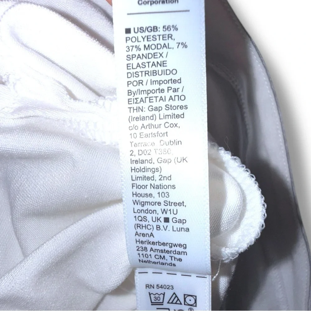 Athleta brand style